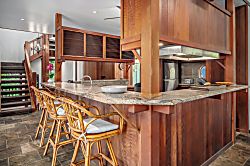 Stunning Tri-level Villa 