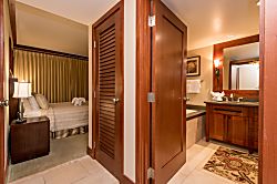 Beach Villas at Ko Olina Ocean Tower O604