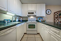 Kamaole Sands Resort Condo 10-314