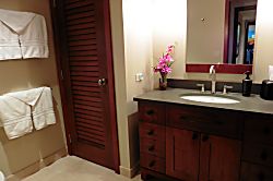 Beach Villas; Beach Tower 807