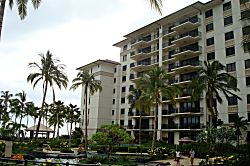 Beach Villas; Beach Tower 807