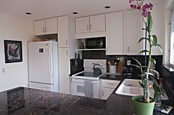 Prince Kuhio Unit #306