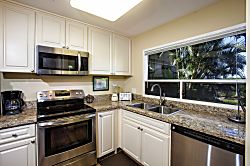 Wailea Ekolu Village