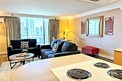 Royal Garden at Waikiki 1700