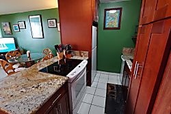 Maui Vista Complex 2nd Floor Garden View Condo