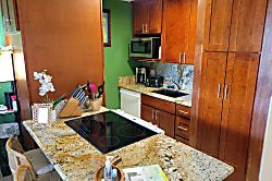 Maui Vista Complex 2nd Floor Garden View Condo