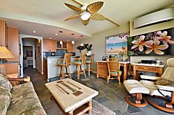 Ma'alaea Banyans Oceanfront Luxury Condo 