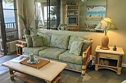 Ma'alaea Banyans Oceanfront Luxury Condo 