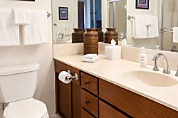 Ekolu Village Condo Wailea - Bathroom
