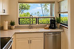 Ekolu Village Condo Wailea - Private kitchen