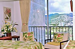 Jenny's  Cottage Waikiki