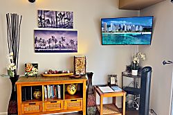 Jenny's  Cottage Waikiki