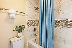 Kihei Bay Vista D105