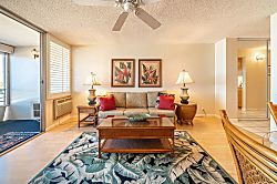 Kamaole Beach Royale 604