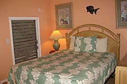 Kahana Sunset Beachfront Condo Rental