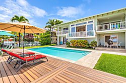 Stunning Kona View House