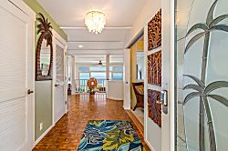 Stunning Kona View House