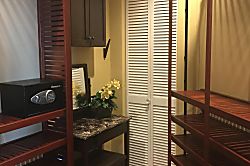 Hale Vu Oceanfront Retreat