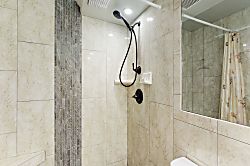 Island Sands Resort 602