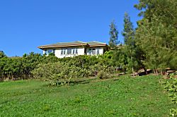 Maui Hilltop Retreat