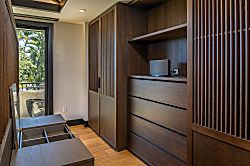 Artevilla Pauoa Beach