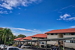 Kona Coffee Villas B216