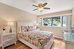 Kona Coffee Villas B216