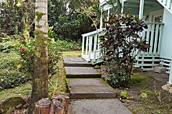 Mele Maluhia "Peace" Duplex