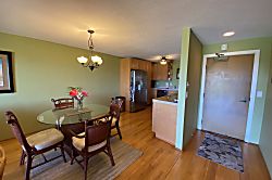 Kona Country Club Ocean View Condo 2nd Floor