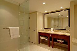 Honua Kai Resort Hokulani 410