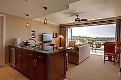 Honua Kai Resort Hokulani 410