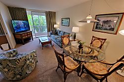 Maui Banyan G building