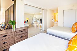 Waikiki Banyan 3005 Tower 1