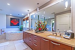 Nani Uhane (Beautiful Spirit)