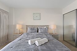 Ilikai Apt Building #1004