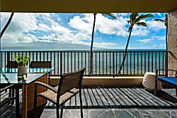 Lauloa 212 - Direct oceanfront bliss! Enjoy unparalleled views from your private lanai. Paradise found!