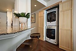 Lauloa 212 - Fresh suits always! Our large washer and dryer are perfect for freshening up after ocean s