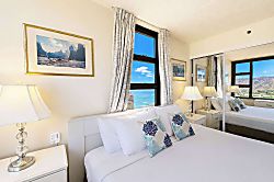Waikiki Banyan 3313 Tower 1