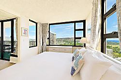 Waikiki Banyan 3313 Tower 1