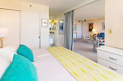 Waikiki Banyan 3313 Tower 1