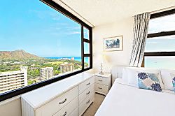 Waikiki Banyan 3313 Tower 1