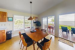 Hale Kai Oceanfront Oasis 