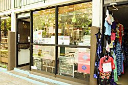 Pacific Monarch (PM04)