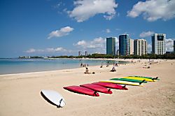 Ala Moana Condominium AH01