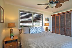 Hanalei Colony Resort I1 | king bedroom - Hanalei Colony Resort I1 | king bedroom
