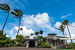 Hanalei Colony Resort I1 - Dining options at Hanalei Colony Resort - Opakapaka Grill and Bar (left) and Napali Art Gallery and