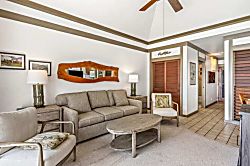 Kiahuna Plantation #72 (building 13)