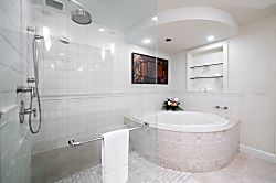 Hoolei Uni 31-2 Ocean view- ideal Wailea location 