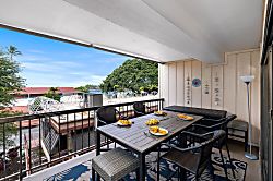 Kona Plaza 201