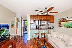 Kealia Resort Unit - Living area